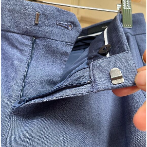 Banana Republic grey/light blue ankle length pants, mid-rise, zipper, pockets, 2 - Picture 3 of 8